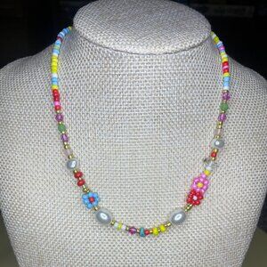 Y2K Floral & Pearl Beaded Necklace